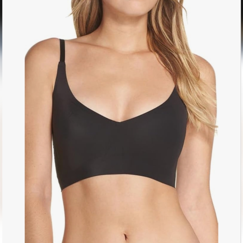 True &Co Triangle Convertible Strap Black Seamless Bralette Bra Sz M
